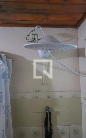 Casa à venda com 120m², 4 quartos e 2 vagasBanheiro do Quarto 1