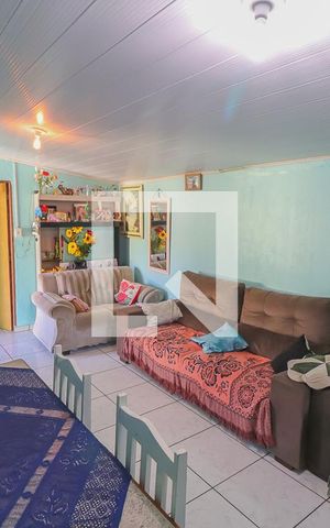 Casa à venda com 120m², 4 quartos e 2 vagasSala