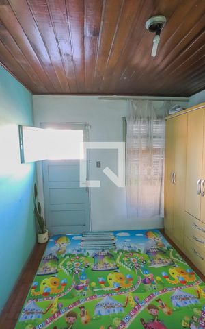 Casa à venda com 120m², 4 quartos e 2 vagasEdícula