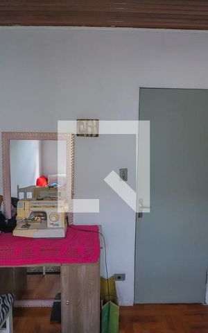Casa à venda com 120m², 4 quartos e 2 vagasQuarto 4