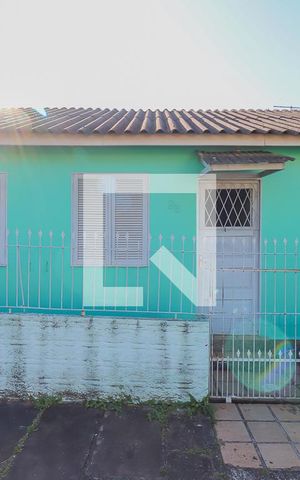 Casa à venda com 120m², 4 quartos e 2 vagasFachada
