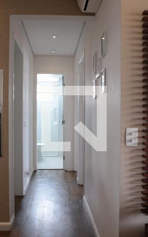 Apartamento à venda com 68m², 2 quartos e 1 vagaCorredor