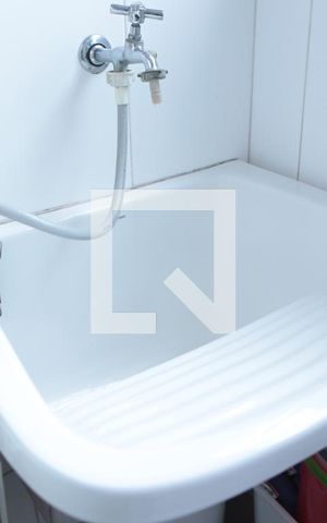 Apartamento à venda com 68m², 2 quartos e 1 vagaÁrea de Serviço