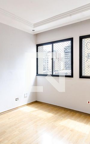 Apartamento para alugar com 38m², 1 quarto e sem vaga Apartamento para alugar com 38m², 1 quarto e sem vagaSala