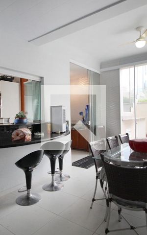 Casa de condomínio para alugar com 420m², 3 quartos e 4 vagasÁrea gourmet
