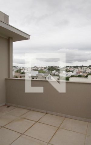 Casa de condomínio para alugar com 420m², 3 quartos e 4 vagasVaranda Sala TV