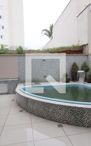 Casa de condomínio para alugar com 420m², 3 quartos e 4 vagasÁrea externa