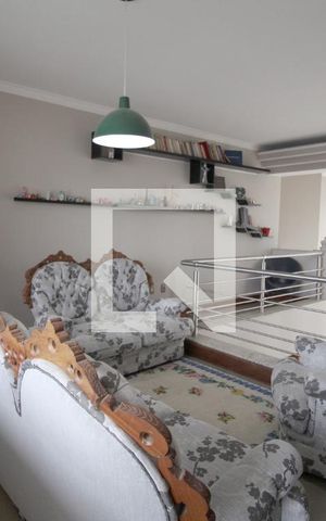 Casa de condomínio para alugar com 420m², 3 quartos e 4 vagasSala 2