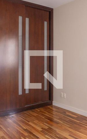 Apartamento para alugar com 87m², 3 quartos e 2 vagas Apartamento para alugar com 87m², 3 quartos e 2 vagasSuíte