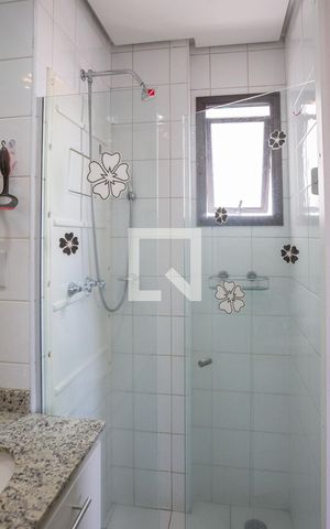 Apartamento para alugar com 87m², 3 quartos e 2 vagas Apartamento para alugar com 87m², 3 quartos e 2 vagasBanheiro da Suíte