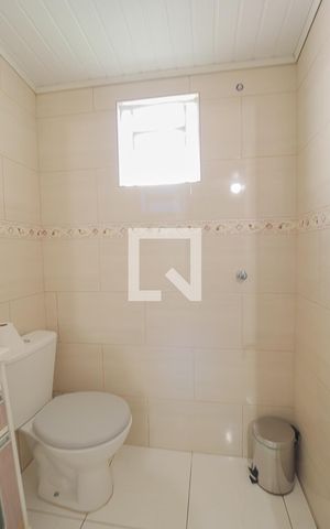 Casa à venda com 140m², 4 quartos e 2 vagasBanheiro de serviço