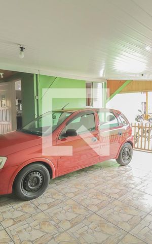Casa à venda com 140m², 4 quartos e 2 vagasGaragem