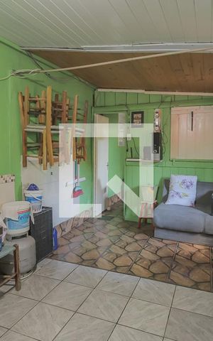 Casa à venda com 140m², 4 quartos e 2 vagasÁrea de Serviço