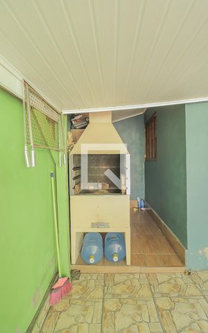 Casa à venda com 140m², 4 quartos e 2 vagasChurrasqueira