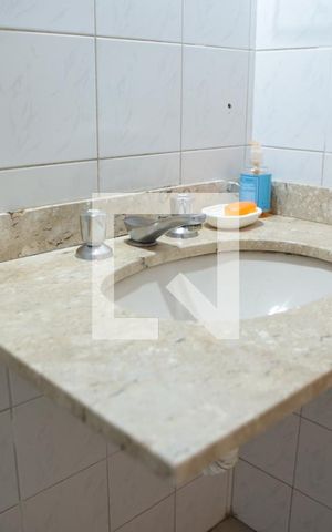 Apartamento à venda com 73m², 3 quartos e 1 vagaPia do Banheiro Social
