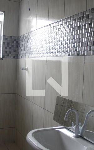 Casa para alugar com 150m², 3 quartos e 2 vagasBanheiro da Suíte