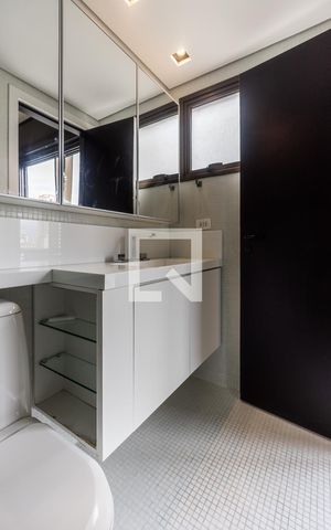 Apartamento à venda com 120m², 1 quarto e 2 vagasBanheiro da Suíte