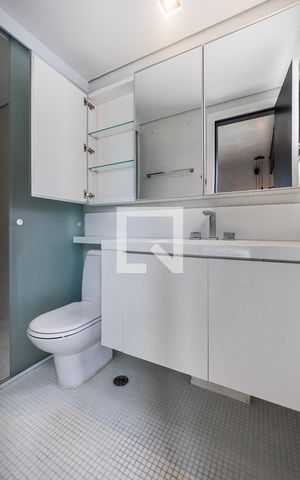 Apartamento à venda com 120m², 1 quarto e 2 vagasBanheiro da Suíte