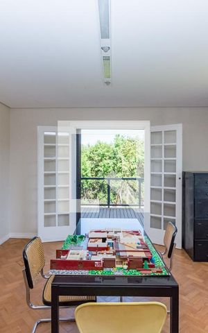 Casa à venda com 336m², 3 quartos e 4 vagas Casa à venda com 336m², 3 quartos e 4 vagasSala 2