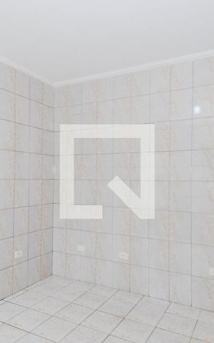 Casa para alugar com 120m², 2 quartos e 2 vagasCozinha