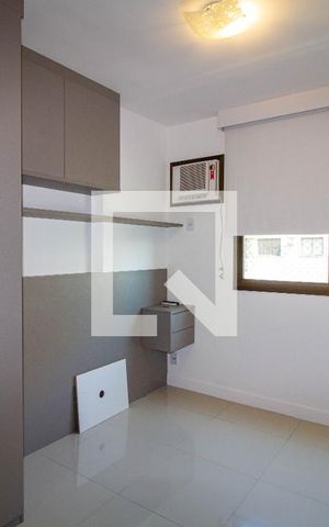 Apartamento para alugar com 78m², 3 quartos e 1 vaga Apartamento para alugar com 78m², 3 quartos e 1 vagaSuíte