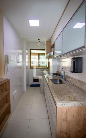 Apartamento para alugar com 78m², 3 quartos e 1 vaga Apartamento para alugar com 78m², 3 quartos e 1 vagaCozinha