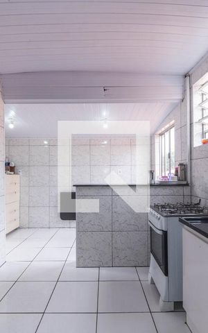 Casa à venda com 405m², 5 quartos e 4 vagas Casa à venda com 405m², 5 quartos e 4 vagasCozinha - Casa 2