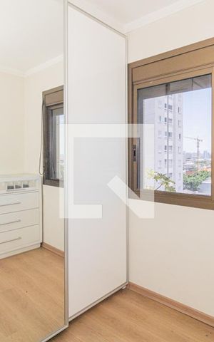 Apartamento à venda com 135m², 3 quartos e 2 vagas Apartamento à venda com 135m², 3 quartos e 2 vagasQuarto 2