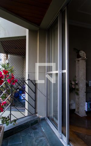 Apartamento à venda com 115m², 3 quartos e 2 vagasVaranda da Sala