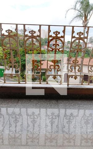 Casa para alugar com 275m², 3 quartos e 3 vagas Casa para alugar com 275m², 3 quartos e 3 vagasVaranda Quarto 3