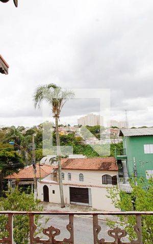 Casa para alugar com 275m², 3 quartos e 3 vagas Casa para alugar com 275m², 3 quartos e 3 vagasVaranda da Suíte