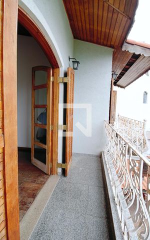 Casa para alugar com 275m², 3 quartos e 3 vagas Casa para alugar com 275m², 3 quartos e 3 vagasVaranda Quarto 2