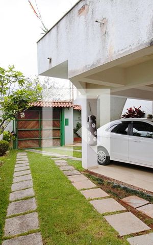 Casa para alugar com 275m², 3 quartos e 3 vagas Casa para alugar com 275m², 3 quartos e 3 vagasGaragem