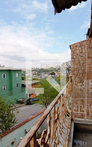 Casa para alugar com 275m², 3 quartos e 3 vagas Casa para alugar com 275m², 3 quartos e 3 vagasVaranda Quarto 3