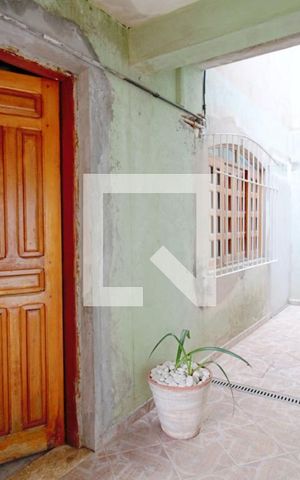 Casa para alugar com 275m², 3 quartos e 3 vagas Casa para alugar com 275m², 3 quartos e 3 vagasÁrea de Serviço