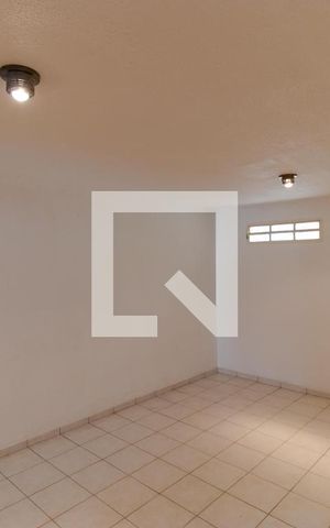 Casa à venda com 465m², 4 quartos e 4 vagas Casa à venda com 465m², 4 quartos e 4 vagasSala 01