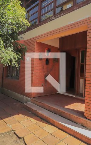 Casa para alugar com 300m², 5 quartos e 3 vagasArea externa