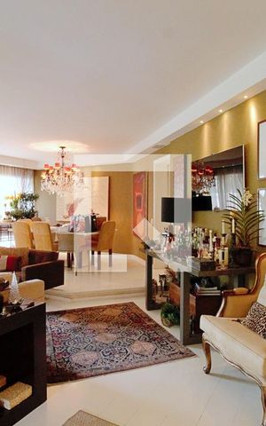 Apartamento à venda com 320m², 3 quartos e 3 vagas Apartamento à venda com 320m², 3 quartos e 3 vagasSala