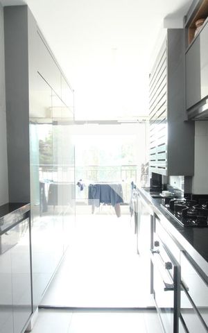 Apartamento à venda com 76m², 2 quartos e 2 vagasCozinha