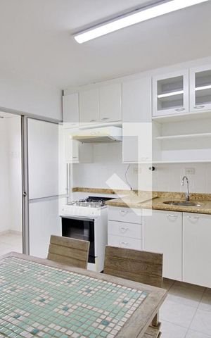 Apartamento para alugar com 110m², 3 quartos e 2 vagas Apartamento para alugar com 110m², 3 quartos e 2 vagasCozinha