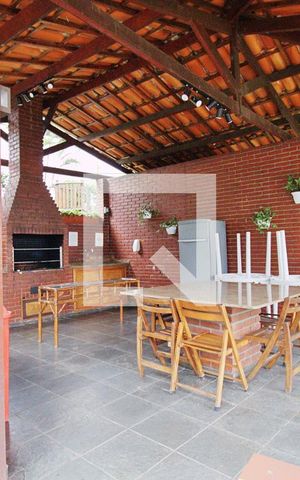 Apartamento para alugar com 110m², 3 quartos e 2 vagas Apartamento para alugar com 110m², 3 quartos e 2 vagasÁrea comum - Churrasqueira