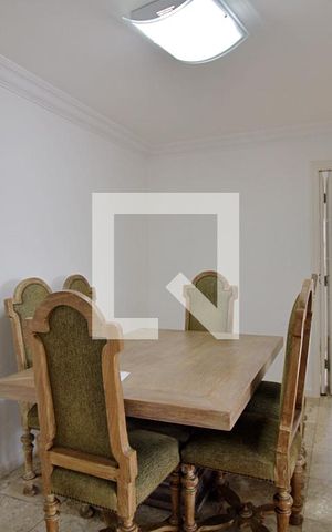 Apartamento para alugar com 110m², 3 quartos e 2 vagas Apartamento para alugar com 110m², 3 quartos e 2 vagasSala