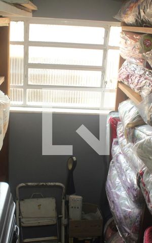 Casa para alugar com 200m², 4 quartos e 2 vagasCloset da suíte