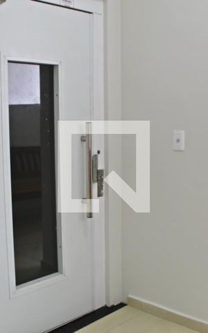 Apartamento para alugar com 60m², 2 quartos e 1 vagaElevador