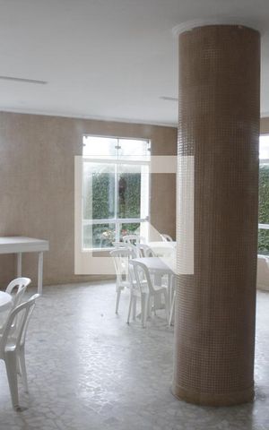 Apartamento para alugar com 52m², 1 quarto e sem vagaÁrea comum - Salão de festas