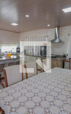 Casa à venda com 93m², 2 quartos e 6 vagasCozinha