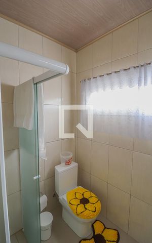 Casa à venda com 93m², 2 quartos e 6 vagasBanheiro 3