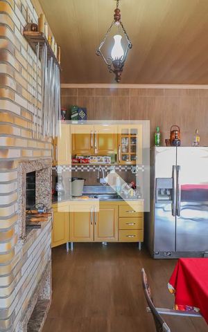 Casa à venda com 93m², 2 quartos e 6 vagascozinha