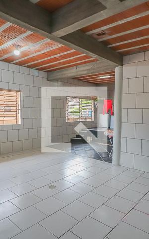 Casa à venda com 93m², 2 quartos e 6 vagasGaragem