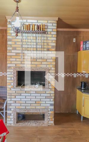 Casa à venda com 93m², 2 quartos e 6 vagasChurrasqueira